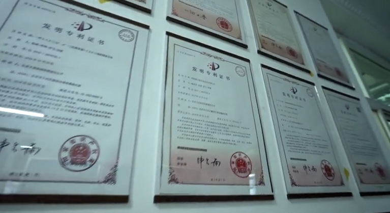 喜訊！天罡助劑獲評“中國塑料助劑行業(yè)十強(qiáng)企業(yè)”榮譽(yù)稱號